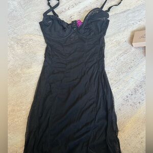 L’Agent by Agent Provocateur Black Mesh Slip with zippered cups 32D